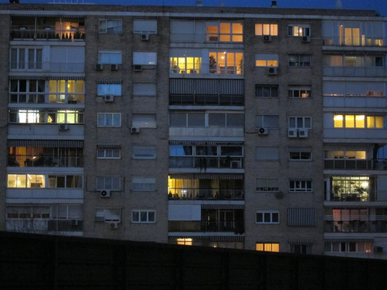 ​El precio de la electricidad cae hoy a su nivel más bajo en lo que va de año