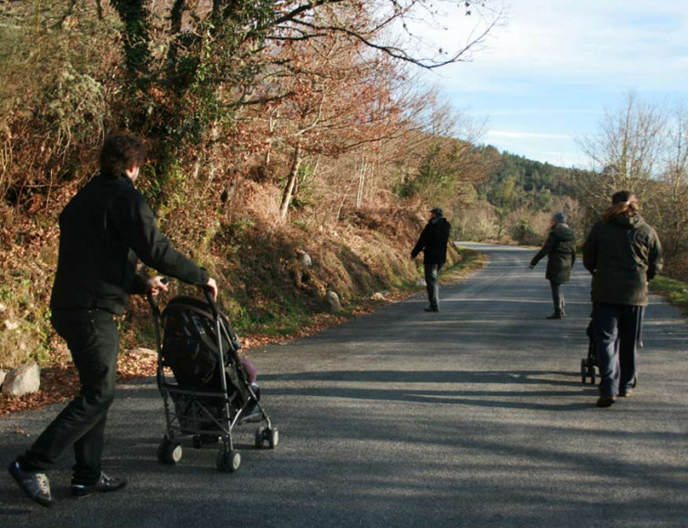 ​O Concello de Mondoñedo incentivará economicamente a natalidade