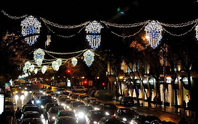 As luces do Nadal poden cegar e causar accidentes de tráfico