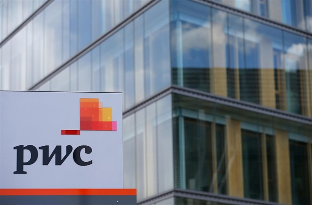 ​Expertos de PwC creen que la economía española irá mejor de lo previsto en 2017