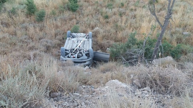 Fallece una joven de 19 años al salirse de la carretera y volcar su vehículo en Lugo