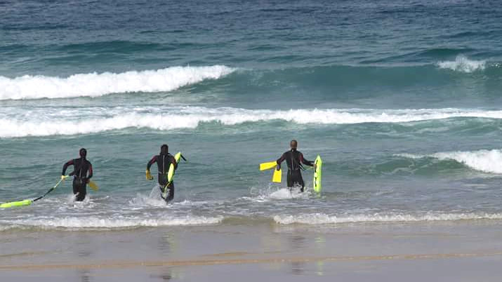 ​A Deputación da Coruña formará 90 socorristas para solucionar as carencias nas praias