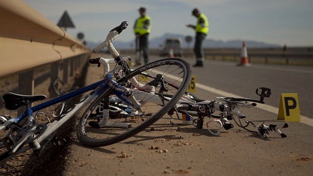 Dos ciclistas, heridos en accidentes en la provincia de Pontevedra