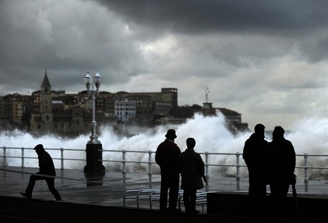 ​El temporal deja un reguero de incidencias por toda la comunidad