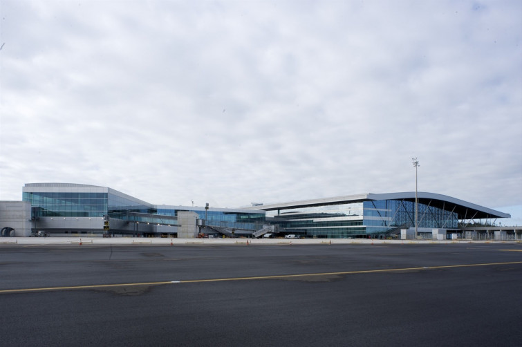 ​Los aeropuertos gallegos atendieron a 25.000 pasajeros con movilidad reducida en 2016