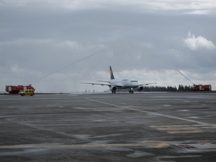 Lufthansa aterriza en Santiago con 