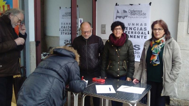 ​Concentración en Vigo contra las carencias que sufren las urgencias del PAC de Cangas