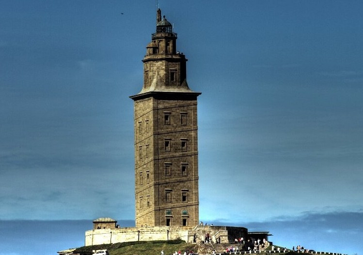 ​La Torre de Hércules se une a los espacios del Viñetas dende o Atántico