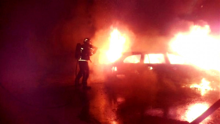 La Policía sospecha que el incendio de cinco vehículos en Ourense fue provocado