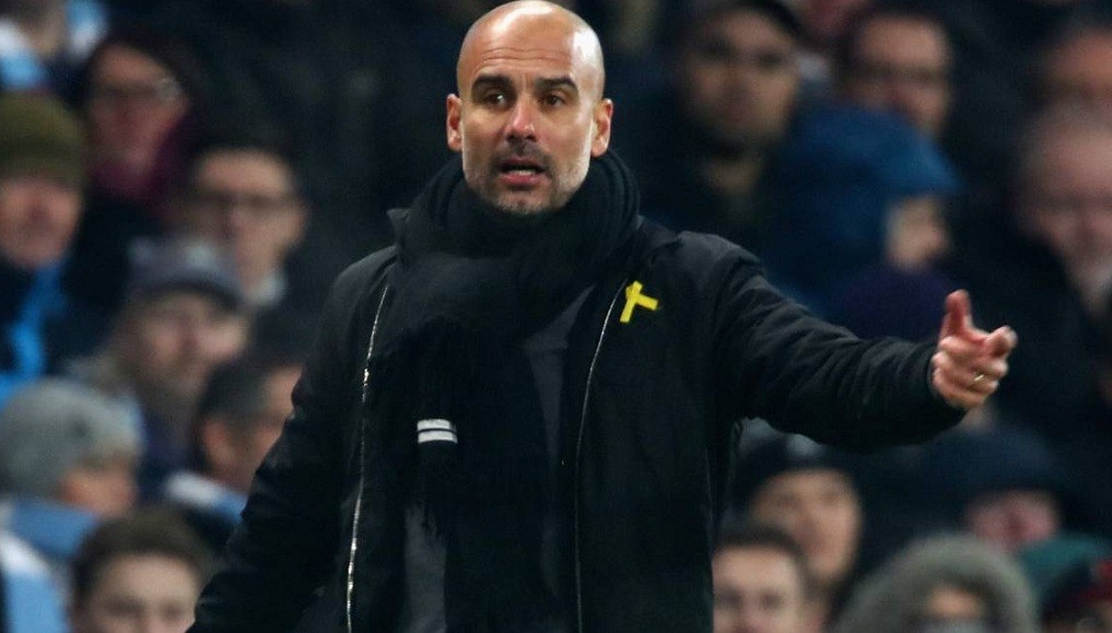 Guardiola lazo amarillo