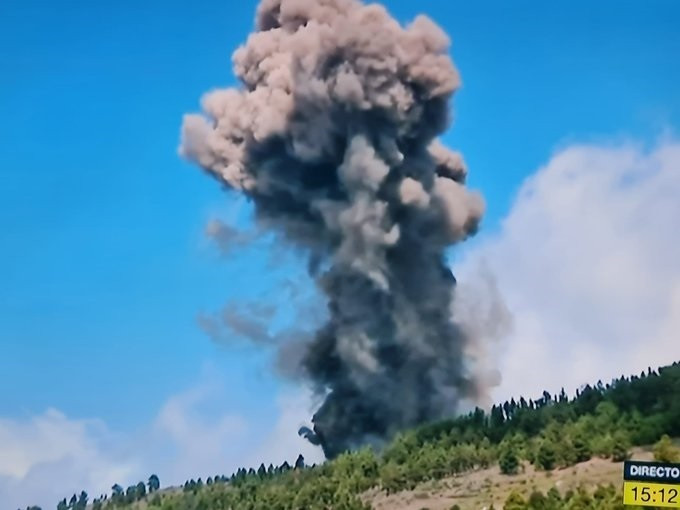 Se inicia una erupción volcánica en La Palma